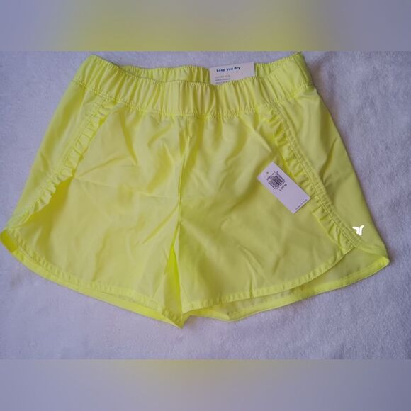 Old Navy Dolphin-Hem Ruffle Run Girls Shorts NWT - Picture 1 of 7